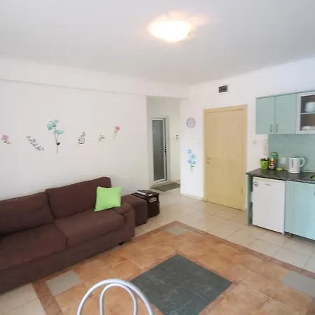 Arendoo In Casa Brava 2 Апартамент *